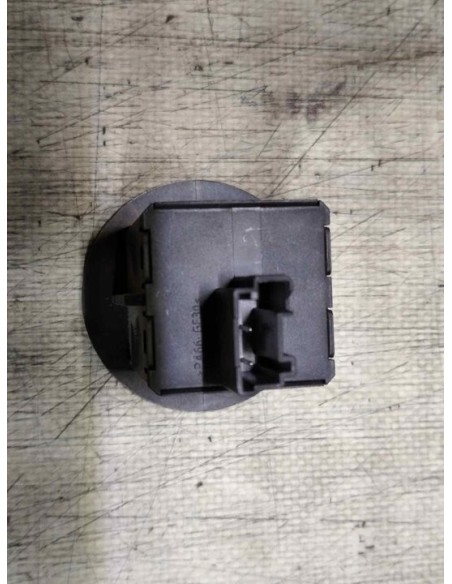 INTERRUPTOR OPEL ASTRA J BERLINA 5P - 139904