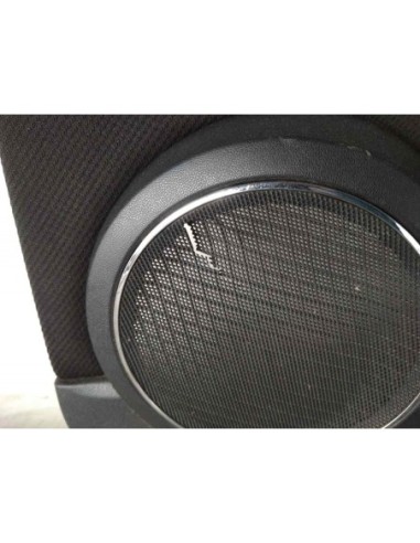 GUARNECIDO PUERTA DELANTERA DERECHA...