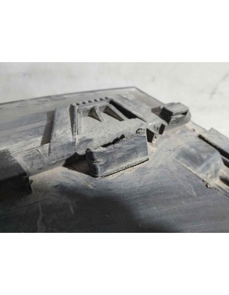 FARO DERECHO BMW SERIE 3 BERLINA (E36) - 142360