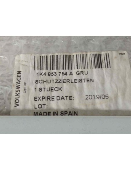 MOLDURAS TRASERAS VOLKSWAGEN GOLF V (1K1)(10 2003) - 143331