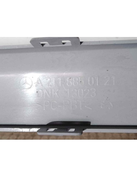 MOLDURAS TRASERAS MERCEDES-BENZ CLASE E (BM 211) BERLINA - 144039