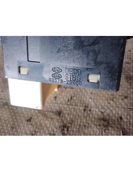 MANDO ELEVALUNAS DELANTERO DERECHO HYUNDAI TERRACAN (HP) - 141725