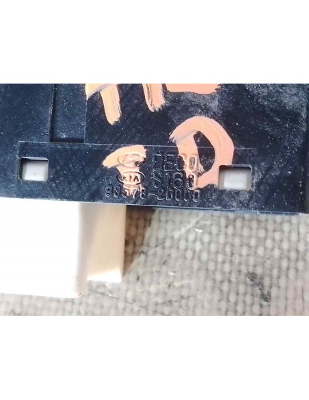 MANDO ELEVALUNAS TRASERO DERECHO HYUNDAI TERRACAN (HP) - 141727