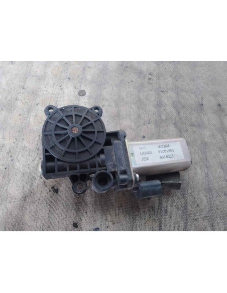MOTOR ELEVALUNAS DELANTERO DERECHO LANCIA YPSILON (101) - 147407