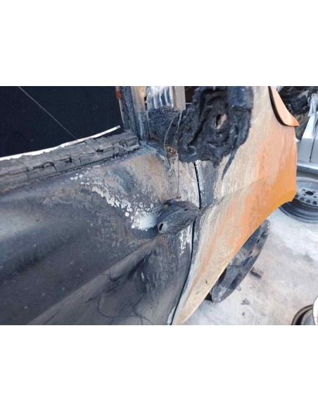 PUERTA DELANTERA DERECHA MERCEDES-BENZ V -CLASE COMBI (447) - 150464