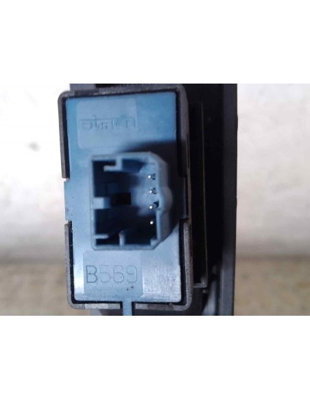 MANDO ELEVALUNAS TRASERO IZQUIERDO FIAT II DOBLÒ (152) - 153587