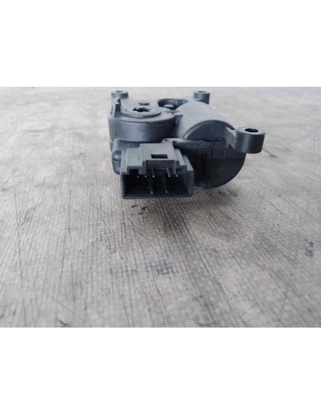 MOTOR APERTURA TRAMPILLAS CLIMATIZADOR SEAT LEON (5F1) - 154120