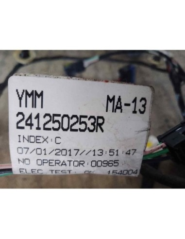 NO IDENTIFICADO RENAULT MEGANE IV BERLINA 5P -...