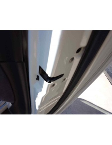 CERRADURA PUERTA TRASERA DERECHA NISSAN PRIMERA...