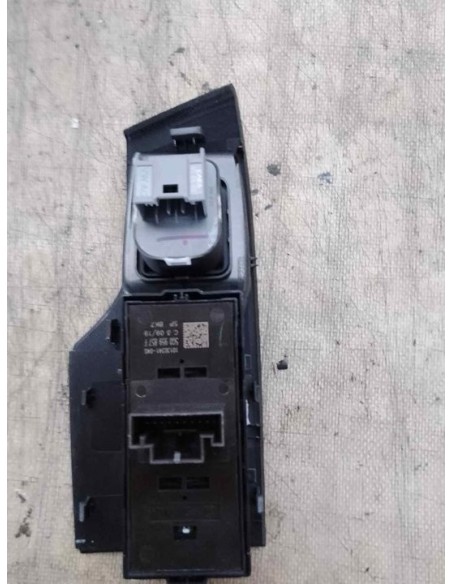 MANDO ELEVALUNAS DELANTERO IZQUIERDO SEAT IBIZA (KJ1) - 163527