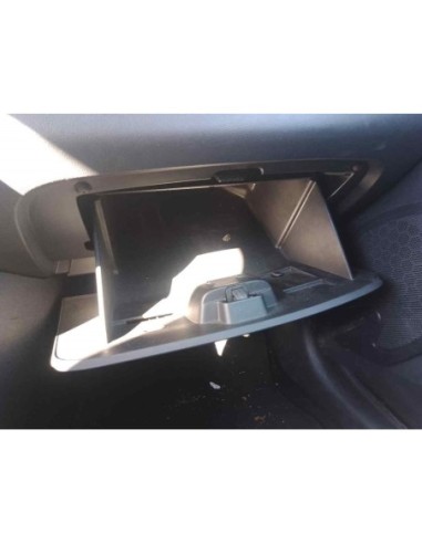 GUANTERA RENAULT CLIO IV GRANDTOUR - 165930