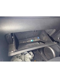 GUANTERA SSANGYONG REXTON - 166797 2