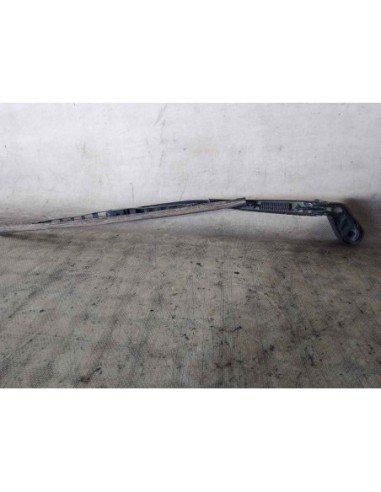 BRAZO LIMPIA TRASERO VOLKSWAGEN GOLF III...