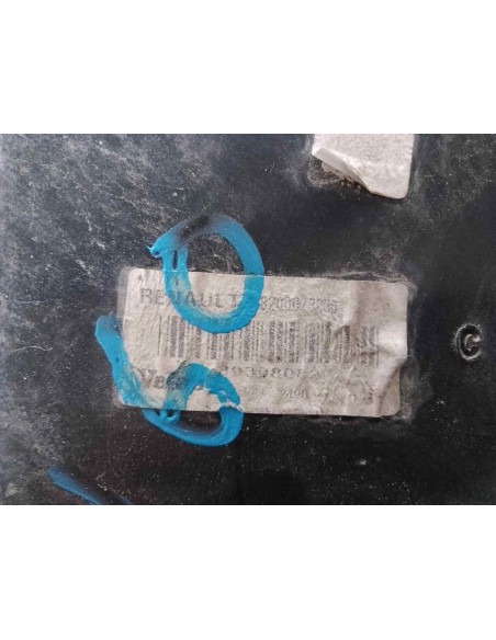 PILOTO TRASERO IZQUIERDO RENAULT MEGANE II CLASSIC BERLINA - 167514