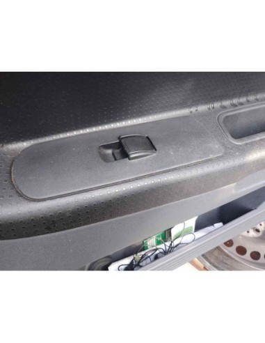 MANDO ELEVALUNAS DELANTERO DERECHO MITSUBISHI...