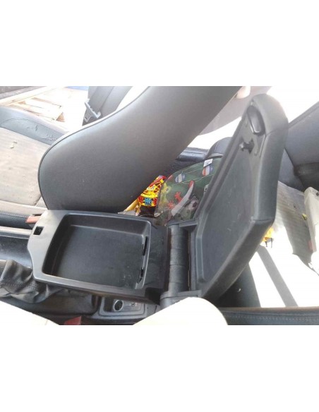 APOYABRAZOS CENTRAL BMW SERIE 1 BERLINA (E81/E87) - 167766