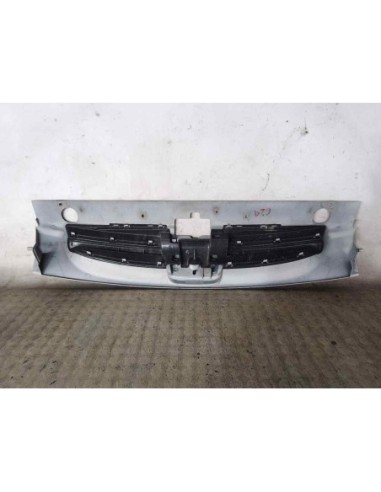 REJILLA DELANTERA MITSUBISHI CARISMA BERLINA 5...