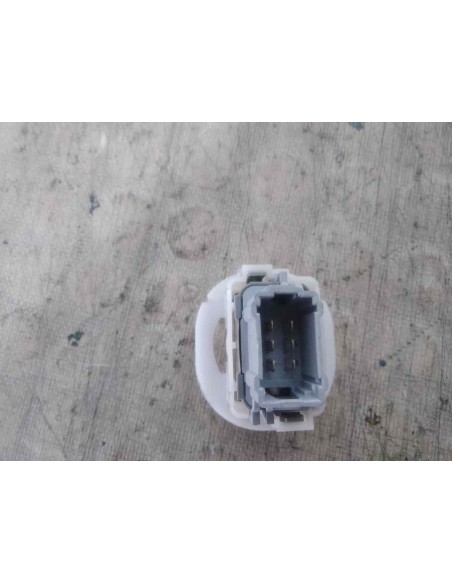 MANDO ELEVALUNAS DELANTERO DERECHO RENAULT MEGANE II BERLINA 5P - 170674