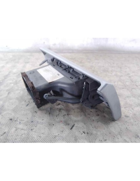 REJILLA AIREADORA BMW SERIE 3 BERLINA (E90) - 130899