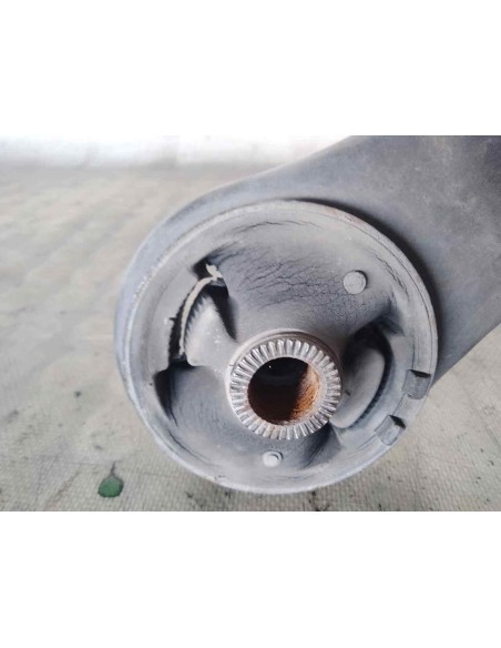 BRAZO SUSPENSION INFERIOR DELANTERO DERECHO TOYOTA AVENSIS BERLINA (T25) - 174396