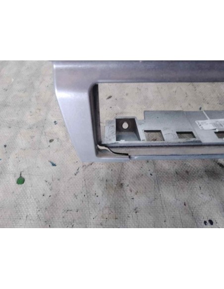 MOLDURA IVECO DAILY CAMIÓN - 179901