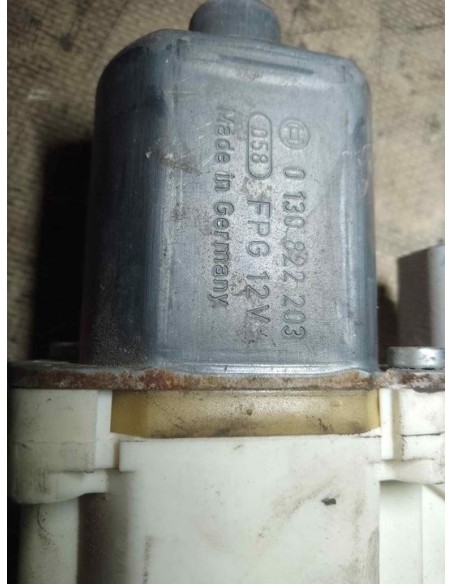 ELEVALUNAS DELANTERO DERECHO NISSAN MICRA (K12E) - 150668