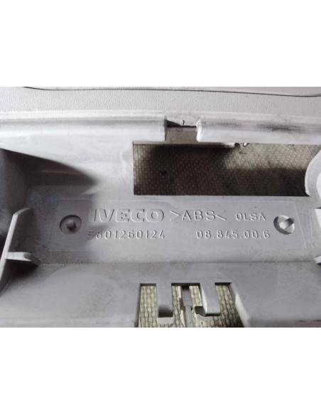 LUZ INTERIOR IVECO DAILY CAMIÓN - 179899