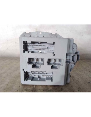 CAJA RELES / FUSIBLES IVECO DAILY CAMIÓN - 179915