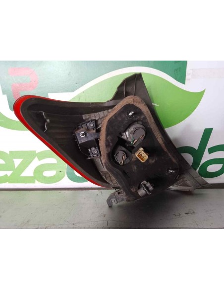 PILOTO TRASERO DERECHO TOYOTA YARIS (KSP1/NLP1/NSP1) - 180204