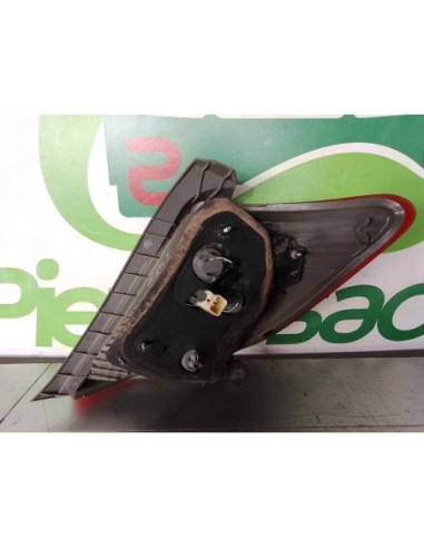 PILOTO TRASERO IZQUIERDO TOYOTA YARIS...