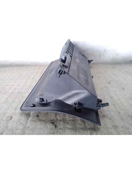 GUANTERA TOYOTA YARIS (XP13) - 195674