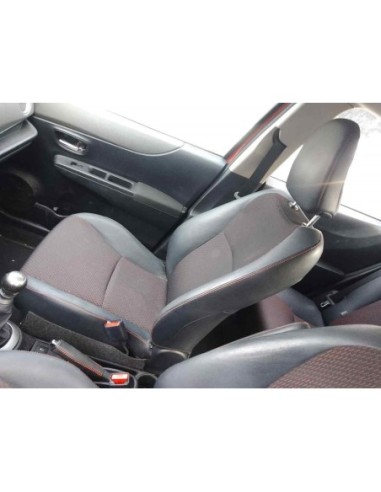 JUEGO ASIENTOS COMPLETO TOYOTA YARIS...