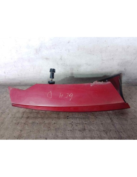 PILOTO TRASERO DERECHO FORD FOCUS BERLINA (CAK) - 186194