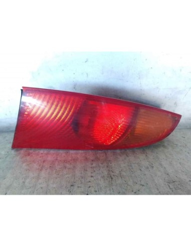 PILOTO TRASERO IZQUIERDO FORD FOCUS BERLINA...