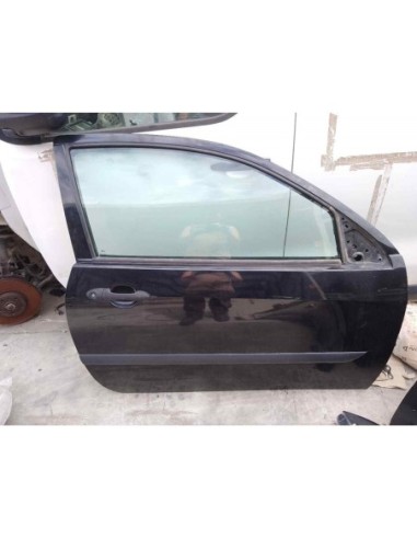 PUERTA DELANTERA DERECHA FORD FOCUS BERLINA...