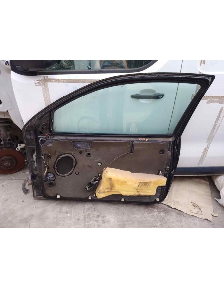 PUERTA DELANTERA DERECHA FORD FOCUS BERLINA (CAK) - 186200