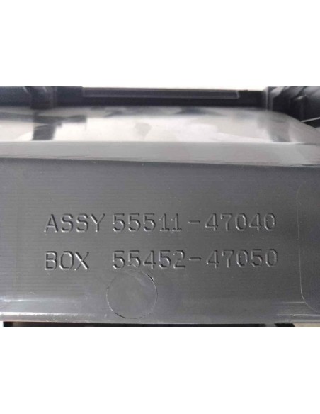 GUANTERA TOYOTA PRIUS (ZVW30) - 188049