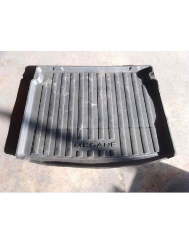 BANDEJA TRASERA RENAULT MEGANE IV SPORT TOURER...