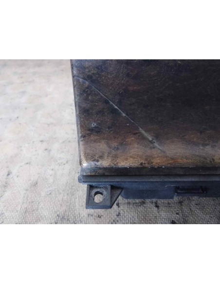 CENICERO MERCEDES-BENZ CLASE E (BM 210) BERLINA - 189751