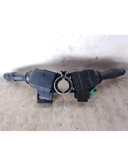 MANDO MULTIFUNCION TOYOTA YARIS (XP13) - 194637