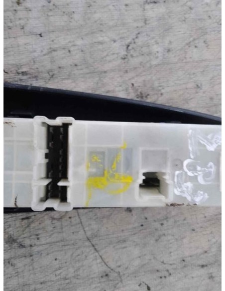 MANDO ELEVALUNAS DELANTERO IZQUIERDO NISSAN NOTE (E11E) - 187187