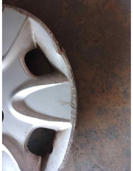 TAPACUBOS NISSAN MICRA (K12E) - 142225