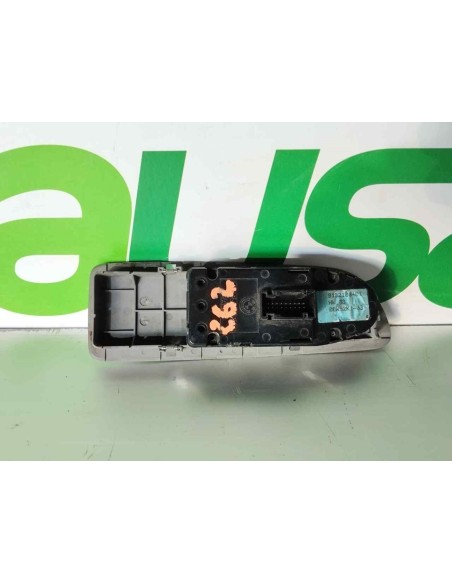 MANDO ELEVALUNAS DELANTERO IZQUIERDO BMW SERIE 1 BERLINA (E81/E87) - 136630