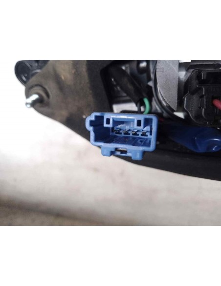 PILOTO TRASERO IZQUIERDO INTERIOR TOYOTA YARIS (XP13) - 195708