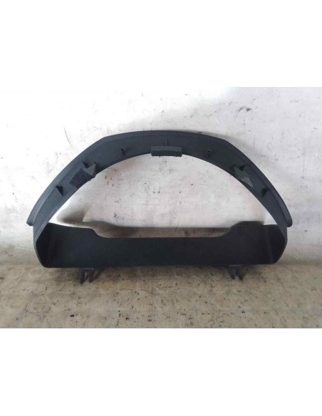 MOLDURA MERCEDES-BENZ CLASE C (BM 204) BERLINA - 200021