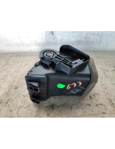 AIREADOR CENTRAL IZQUIERDO NISSAN MICRA...