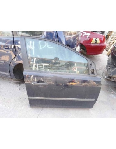 PUERTA DELANTERA DERECHA FORD FOCUS BERLINA...