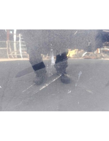 PUERTA DELANTERA DERECHA FORD FOCUS BERLINA...