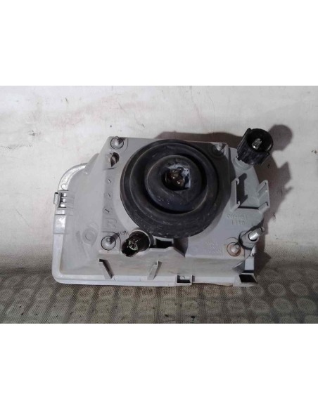 FARO DERECHO RENAULT RAPID /EXPRESS (F40) - 135423