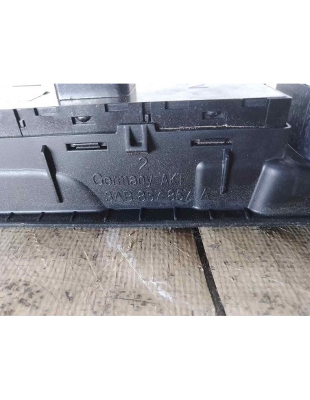 MANDO ELEVALUNAS DELANTERO IZQUIERDO VOLKSWAGEN PASSAT BERLINA (362) - 175275